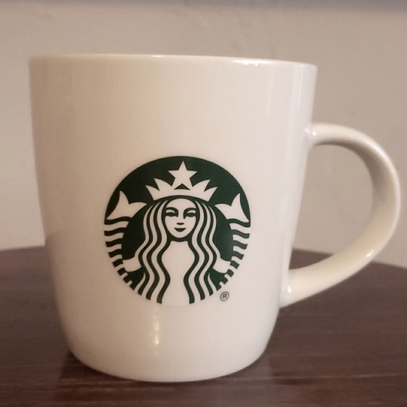 *New* Starbucks Mug - Picture 1 of 2